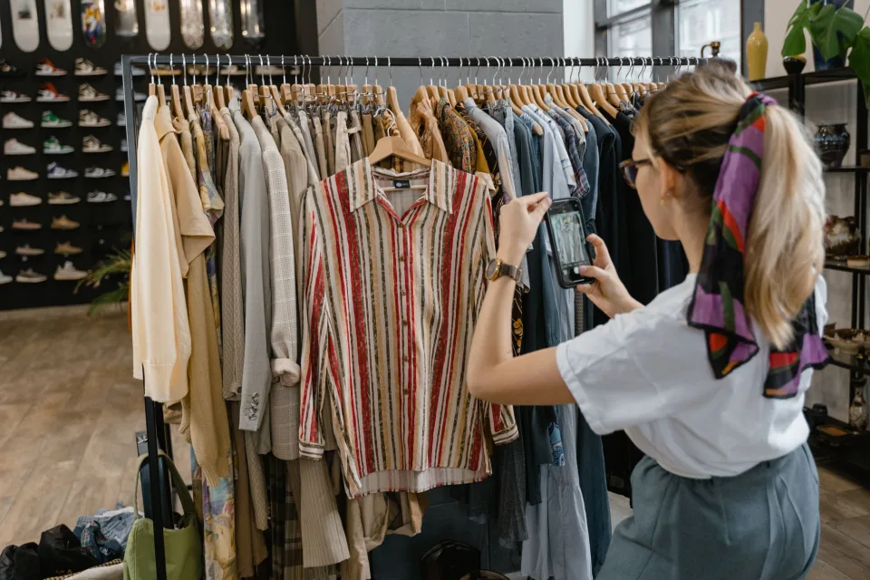 Quầy tiếp nhận máy
